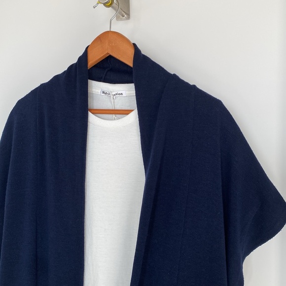 Papillon, long cardigan with pockets, short sleeve. Navy - Picture 4 of 9